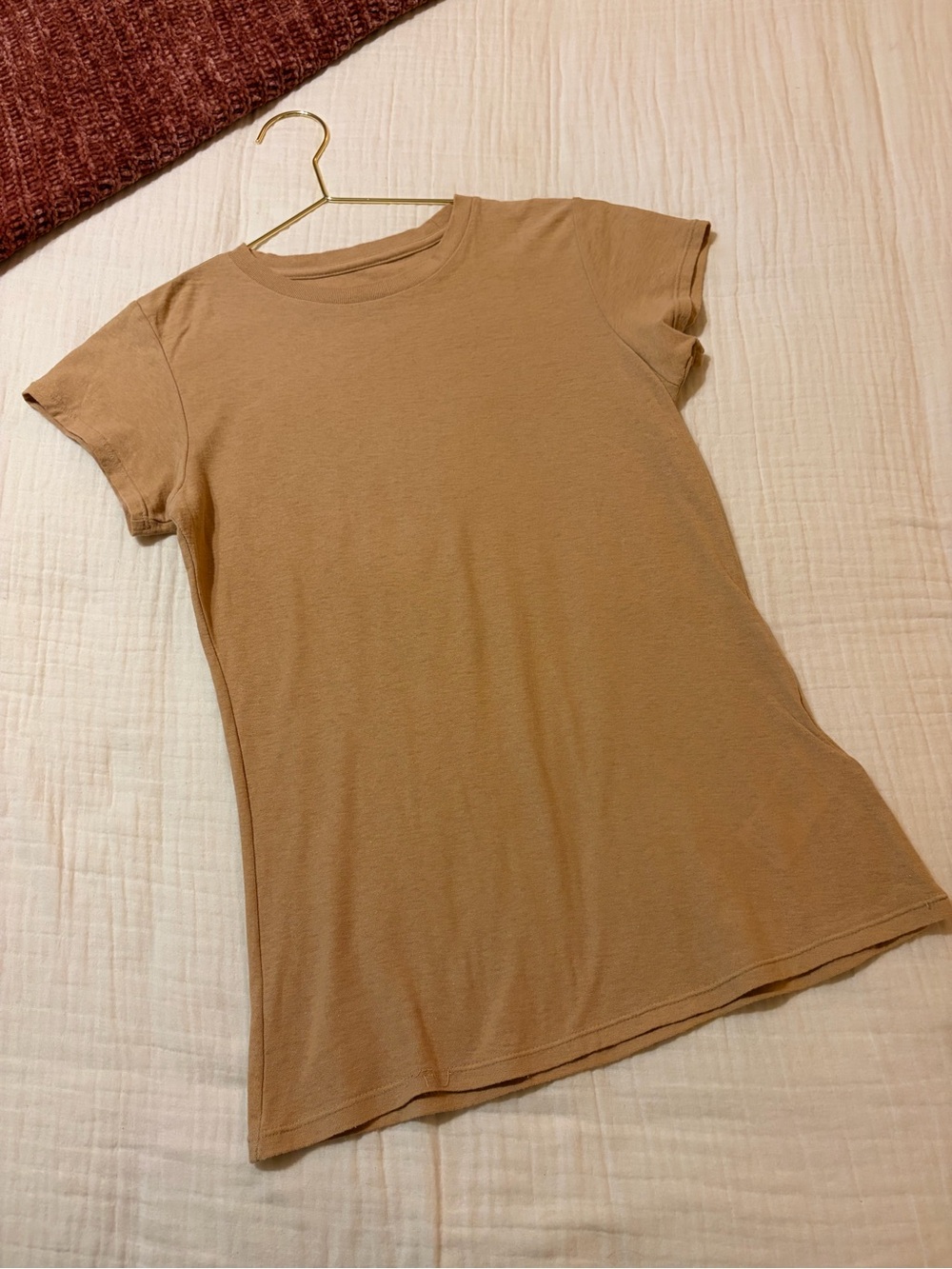 UO BDG  Short-Sleeve Crewneck Top - Camel XS